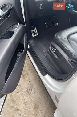 Внедорожник / Кроссовер Audi Q7 2014 в 