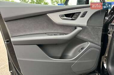 Внедорожник / Кроссовер Audi Q7 2025 в 