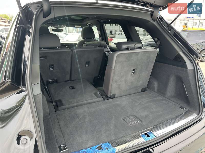 Внедорожник / Кроссовер Audi Q7 2020 в Киеве