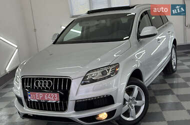 Позашляховик / Кросовер Audi Q7 2013 в 