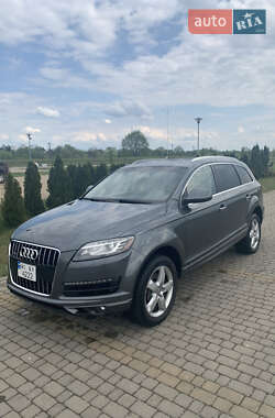 Позашляховик / Кросовер Audi Q7 2013 в 