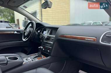 Внедорожник / Кроссовер Audi Q7 2014 в 