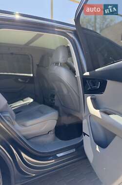 Внедорожник / Кроссовер Audi Q7 2018 в 