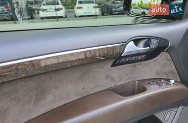 Внедорожник / Кроссовер Audi Q7 2013 в 