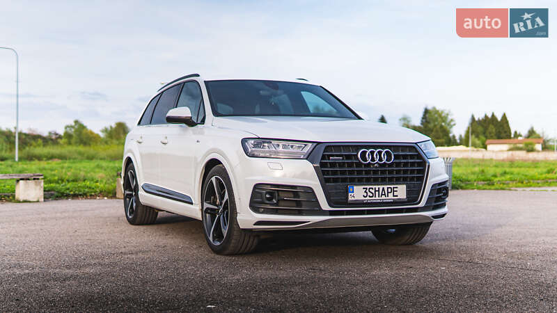 Внедорожник / Кроссовер Audi Q7 2017 в Львове