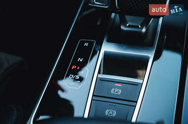 Внедорожник / Кроссовер Audi Q7 2020 в 
