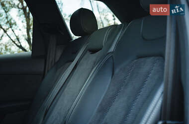 Внедорожник / Кроссовер Audi Q7 2020 в 