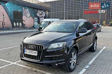 Внедорожник / Кроссовер Audi Q7 2010 в 