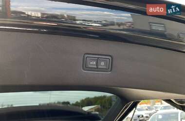Внедорожник / Кроссовер Audi Q7 2021 в 