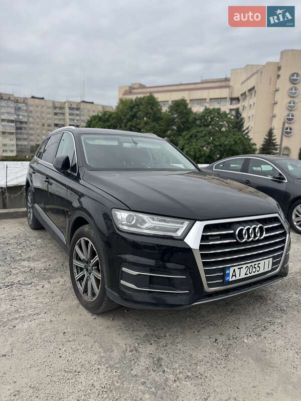 Audi Q7 2015