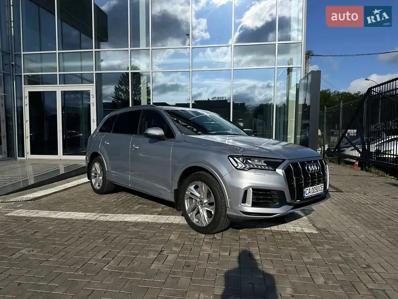 Audi Q7