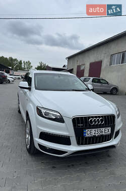 Позашляховик / Кросовер Audi Q7 2013 в 