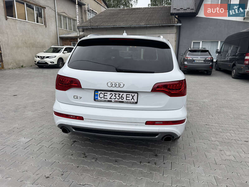 Внедорожник / Кроссовер Audi Q7 2013 в Черновцах