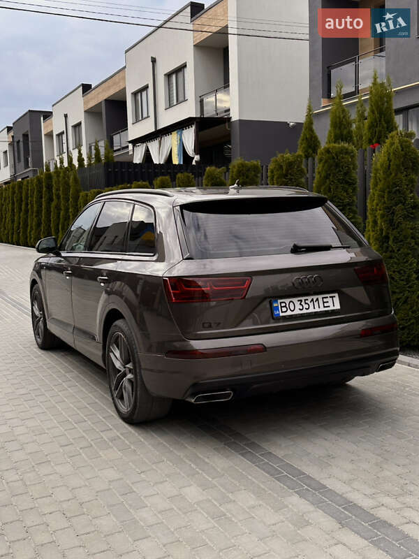 Внедорожник / Кроссовер Audi Q7 2015 в Тернополе фото 14 Внедорожник / Кроссовер Audi Q7 2015 в Тернополе
