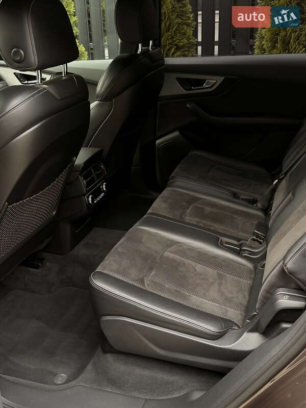 Внедорожник / Кроссовер Audi Q7 2015 в Тернополе фото 33 Внедорожник / Кроссовер Audi Q7 2015 в Тернополе