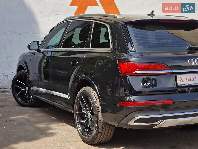 Внедорожник / Кроссовер Audi Q7 2021 в Одессе