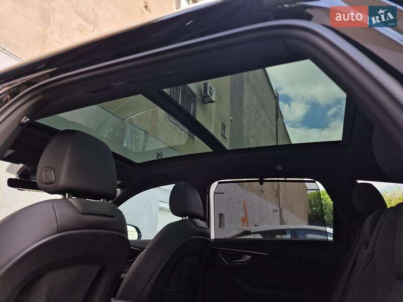 Внедорожник / Кроссовер Audi Q7 2021 в Одессе