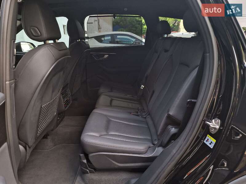 Внедорожник / Кроссовер Audi Q7 2021 в Одессе