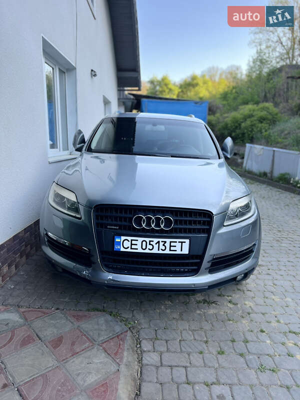 Внедорожник / Кроссовер Audi Q7 2007 в Кицмани