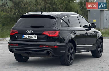 Внедорожник / Кроссовер Audi Q7 2011 в 