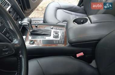 Внедорожник / Кроссовер Audi Q7 2008 в 