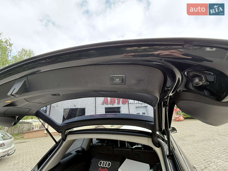 Позашляховик / Кросовер Audi Q7 2014 в Кременчуці
