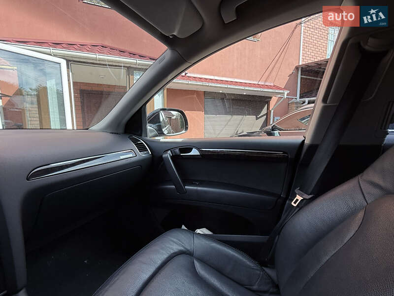 Позашляховик / Кросовер Audi Q7 2014 в Кременчуці