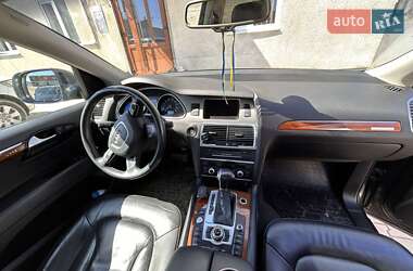 Внедорожник / Кроссовер Audi Q7 2014 в 
