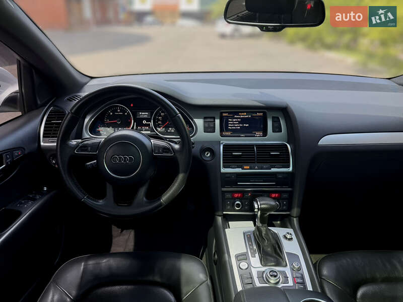 Внедорожник / Кроссовер Audi Q7 2012 в Одессе