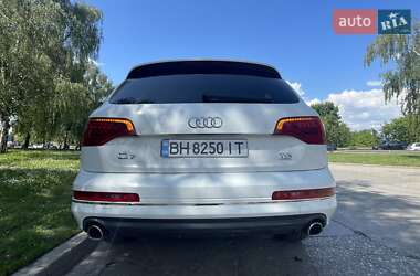 Внедорожник / Кроссовер Audi Q7 2014 в 