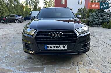 Внедорожник / Кроссовер Audi Q7 2019 в 
