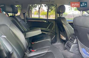 Внедорожник / Кроссовер Audi Q7 2013 в 