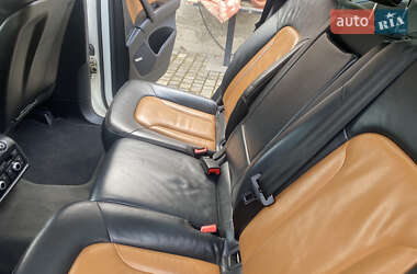 Внедорожник / Кроссовер Audi Q7 2010 в 
