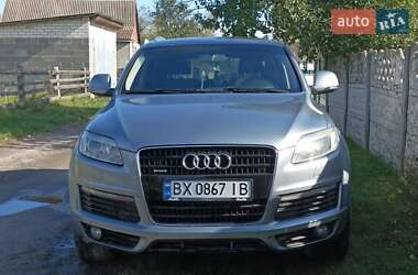 Внедорожник / Кроссовер Audi Q7 2008 в Першотравенске