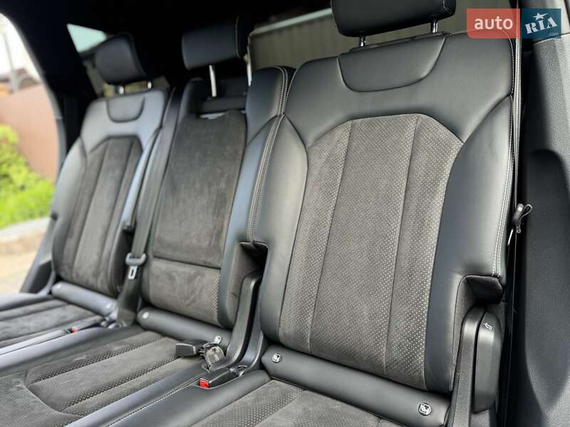 Позашляховик / Кросовер Audi Q7 2018 в Києві фото 44 Позашляховик / Кросовер Audi Q7 2018 в Києві