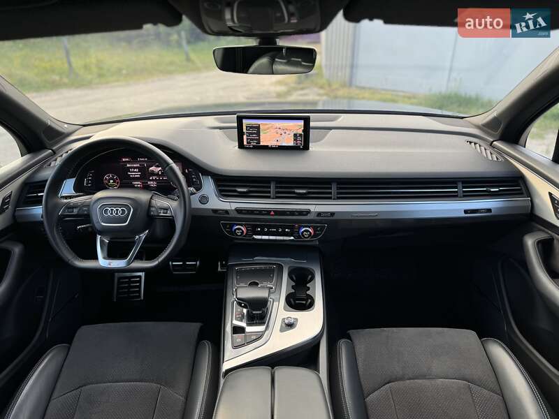 Позашляховик / Кросовер Audi Q7 2018 в Києві фото 61 Позашляховик / Кросовер Audi Q7 2018 в Києві