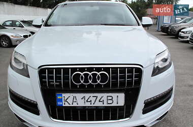 Внедорожник / Кроссовер Audi Q7 2014 в 