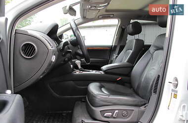 Внедорожник / Кроссовер Audi Q7 2014 в 