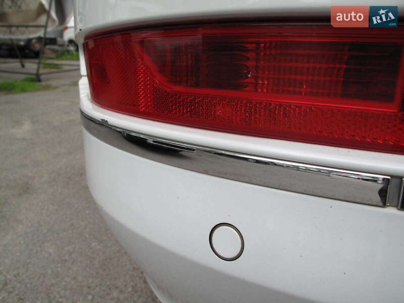 Внедорожник / Кроссовер Audi Q7 2014 в Киеве