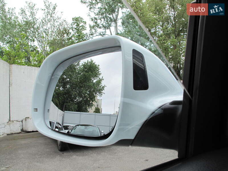 Позашляховик / Кросовер Audi Q7 2014 в Києві
