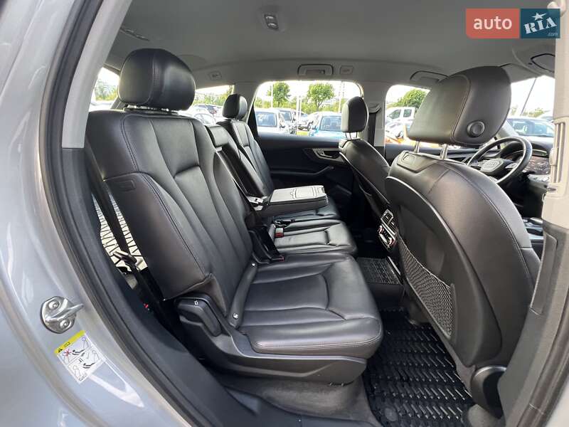 Внедорожник / Кроссовер Audi Q7 2018 в Киеве