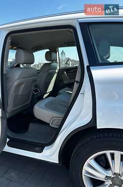 Внедорожник / Кроссовер Audi Q7 2011 в 
