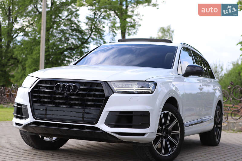 Audi Q7 2016