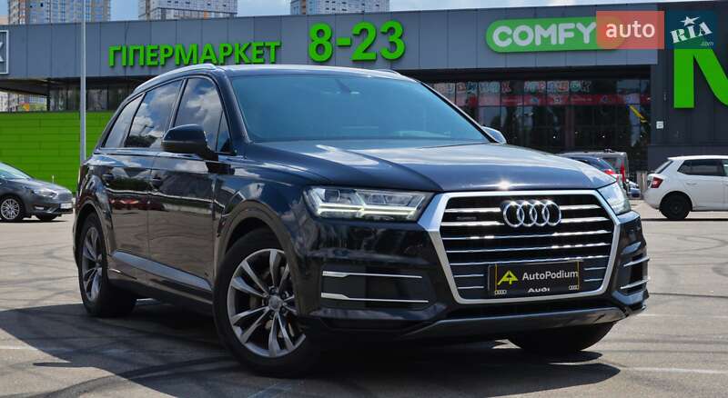 Внедорожник / Кроссовер Audi Q7 2016 в Киеве