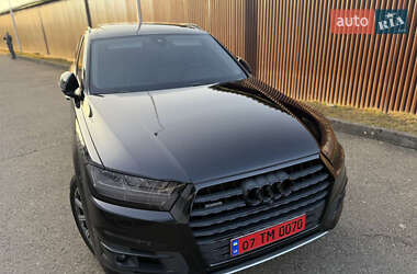 Внедорожник / Кроссовер Audi Q7 2018 в Ужгороде