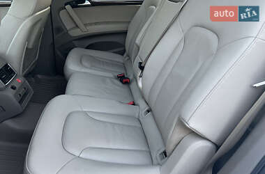 Внедорожник / Кроссовер Audi Q7 2011 в 