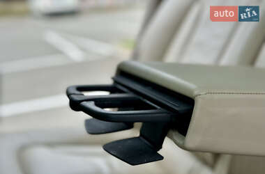 Внедорожник / Кроссовер Audi Q7 2011 в 