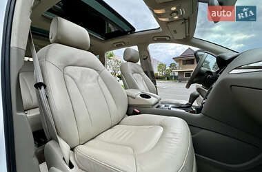 Внедорожник / Кроссовер Audi Q7 2011 в 