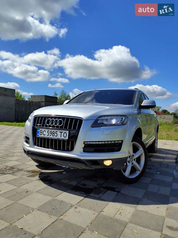 Внедорожник / Кроссовер Audi Q7 2010 в Самборе
