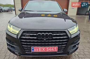 Внедорожник / Кроссовер Audi Q7 2019 в Киеве
